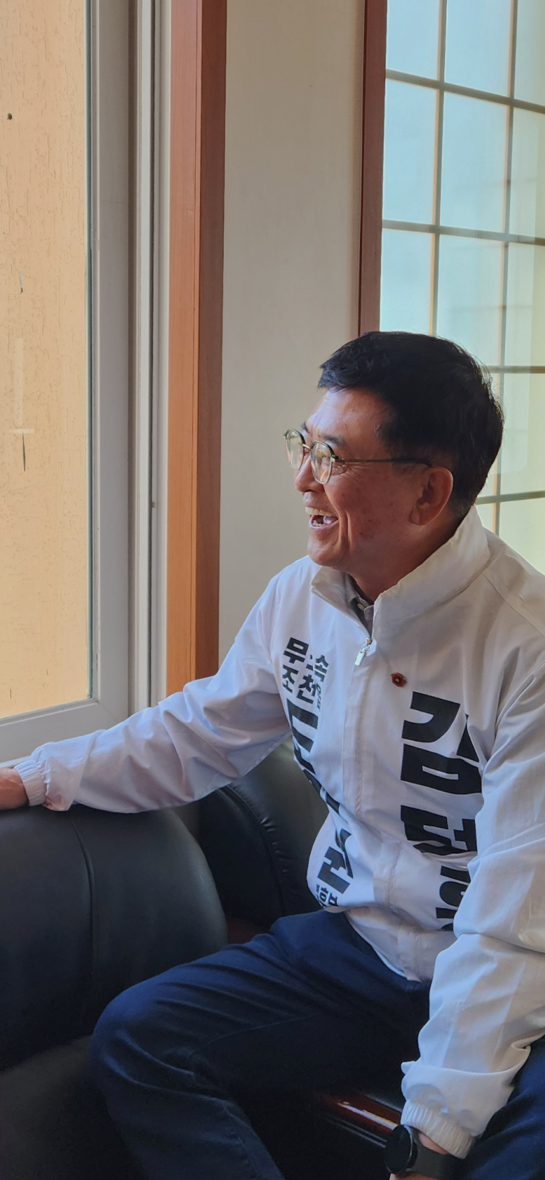 김덕홍 후보